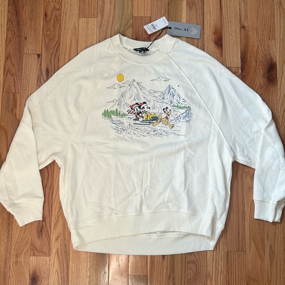 Disney Tops - NWT AMERICAN EAGLE X DISNEY COLLAB MICKEY CHRISTMAS CREWNECK SWEATSHIRT SMALL